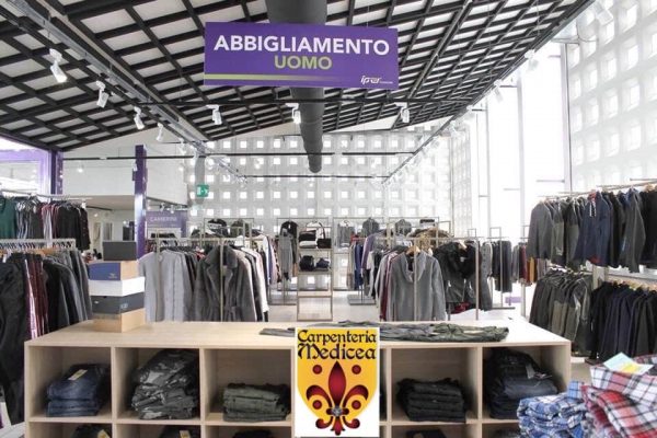 Appenderia e stand personalizzati pronto moda